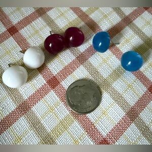 GRAIN de BEAUE Korean Brand Dome Stud Earrings Set | White Red Blue | 3 Pairs